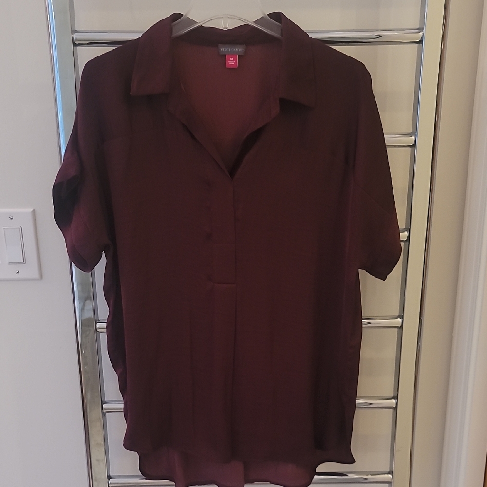 Women's Burgundy Top